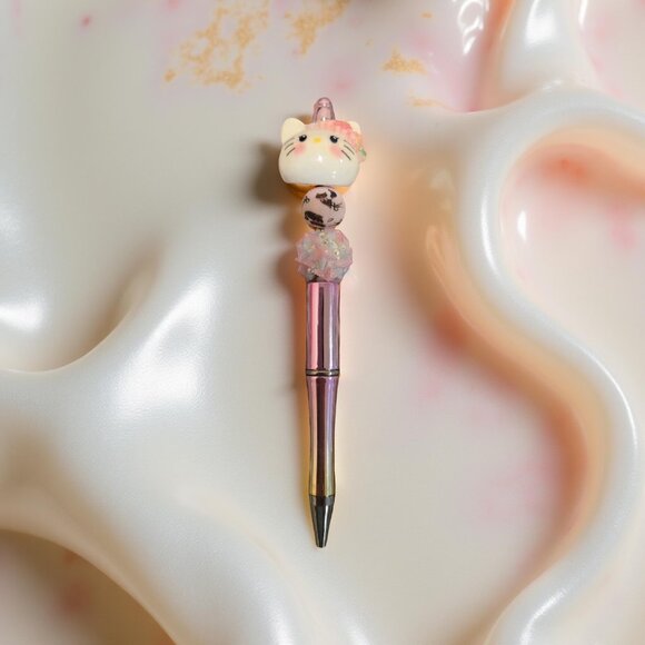 HELLO KITTY WRITING PEN~ HAND DESIGNED...NEW! - Picture 2 of 3